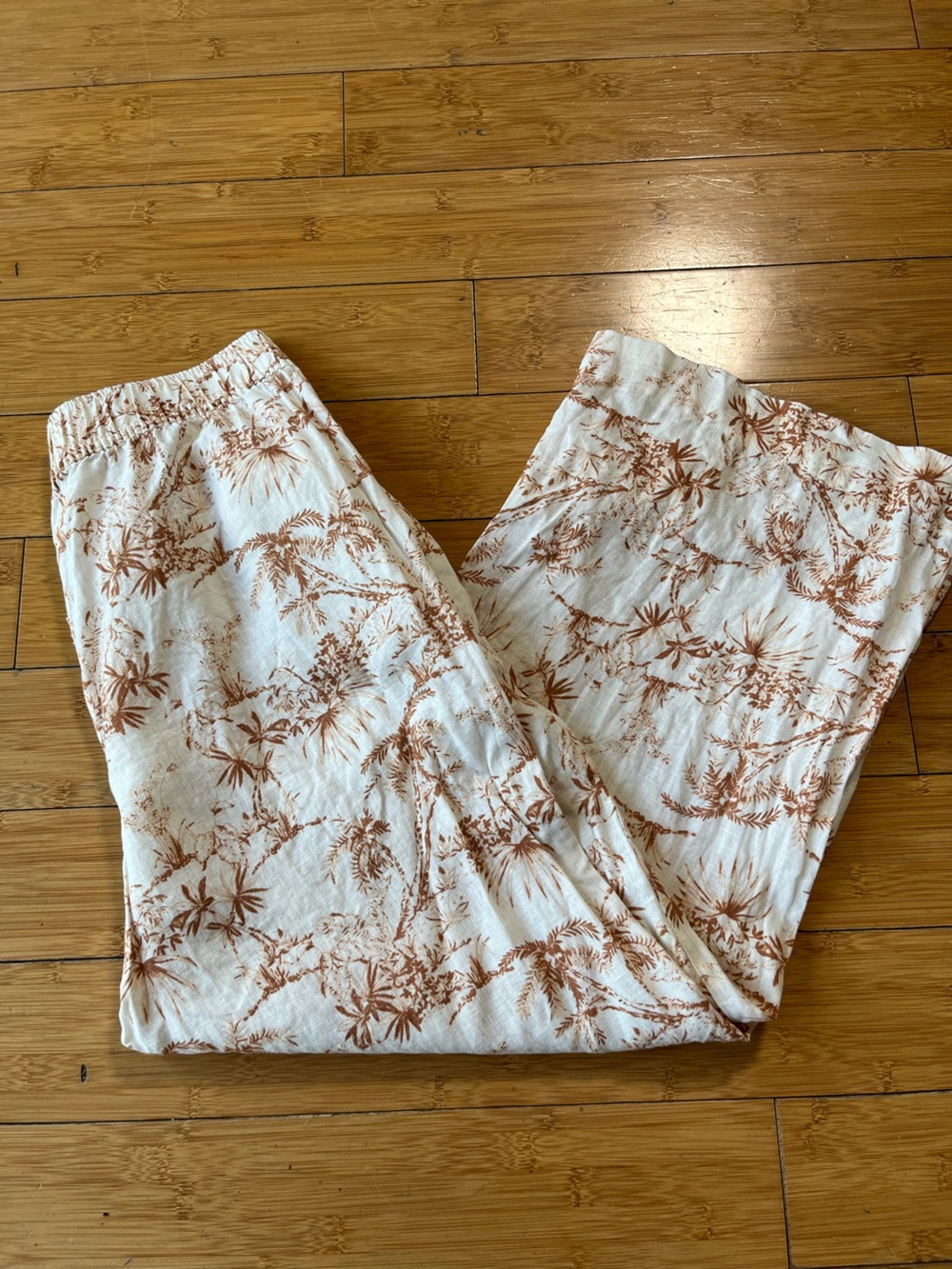 C&C California Cream 100% Linen Wide Leg Pants with Brown Floral Print - Picture 10 of 10
